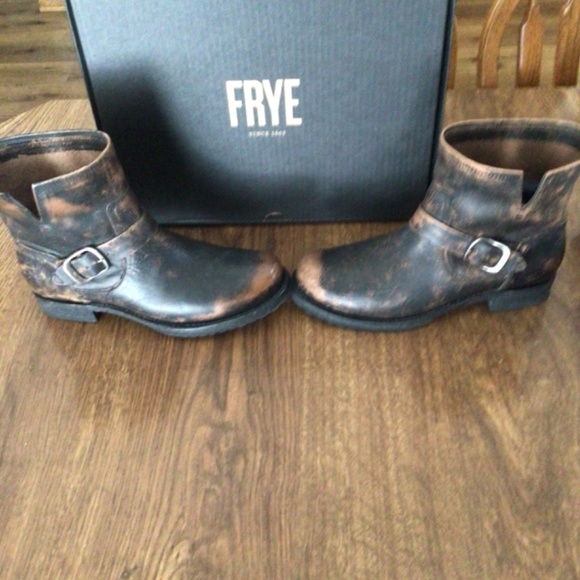 New Frye boots. - Picture 5 of 5